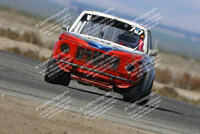 media/Sep-28-2025-24 Hours of Lemons (Sun) [[5dfe0e5f6e]]/9am (Star Mazda)/